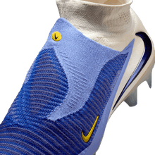 Load image into Gallery viewer, Nike Phantom 6 High Elite FG

