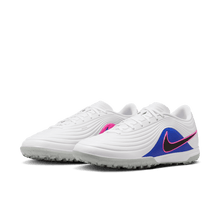 Cargar imagen en el visor de la galería, Nike Tiempo Maestro Academy TF
