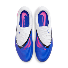 Cargar imagen en el visor de la galería, Nike Phantom 6 Low Academy FG/MG
