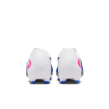 Cargar imagen en el visor de la galería, Nike Phantom 6 Low Academy FG/MG
