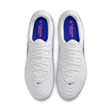 Load image into Gallery viewer, Nike Tiempo Maestro Academy FG/MG
