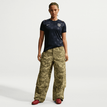 Cargar imagen en el visor de la galería, Nike Women's USMNT 2026 Away Stadium Jersey
