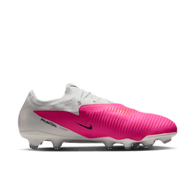 Cargar imagen en el visor de la galería, Nike Phantom 6 Low Pro FG
