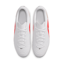 Cargar imagen en el visor de la galería, Nike Tiempo Maestro Club FG/MG
