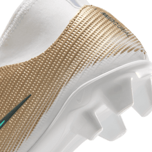 Load image into Gallery viewer, Nike Jr. Superfly 11 Club FG/MG KM LK
