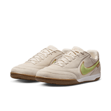 Cargar imagen en el visor de la galería, Nike Tiempo Streetgato PRM IC
