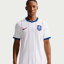 Cargar imagen en el visor de la galería, Nike Men's Chelsea FC 2026/27 Match 3rd Authentic Jersey
