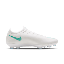 Load image into Gallery viewer, Nike Mercurial Vapor 17 Pro FG
