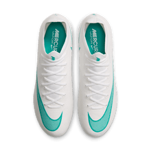 Load image into Gallery viewer, Nike Mercurial Vapor 17 Pro FG

