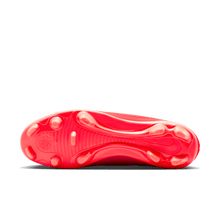 Load image into Gallery viewer, Nike Mercurial Vapor 17 Club FG/MG
