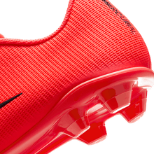 Load image into Gallery viewer, Nike Mercurial Vapor 17 Club FG/MG
