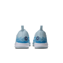 Load image into Gallery viewer, Nike Jr. Phantom 6 Low Academy IC EH
