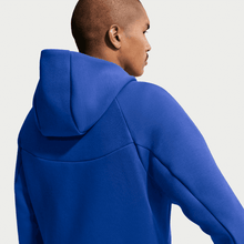 Cargar imagen en el visor de la galería, Nike Men's Paris Saint-Germain Tech Fleece Windrunner
