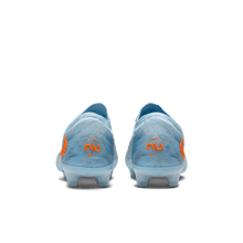 Cargar imagen en el visor de la galería, Nike Phantom 6 Low Elite FG NU4
