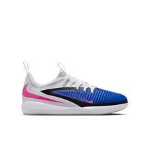 Cargar imagen en el visor de la galería, Nike Jr. Phantom 6 Low Academy IC
