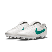 Load image into Gallery viewer, The Nike Premier 3 FG
