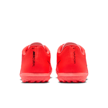 Load image into Gallery viewer, Nike Mercurial Vapor 17 Club TF
