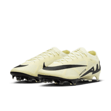 Load image into Gallery viewer, Nike Mercurial Vapor 15 Elite FG
