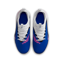 Cargar imagen en el visor de la galería, Nike Jr. Phantom 6 Low Academy IC
