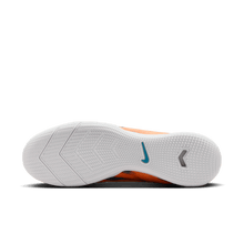 Load image into Gallery viewer, Nike Mercurial Vapor 16 Academy KM IC
