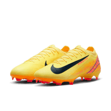 Load image into Gallery viewer, Nike Mercurial Vapor 16 Pro KM FG
