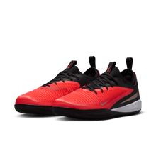 Cargar imagen en el visor de la galería, Nike Jr. Phantom 6 Low Academy IC
