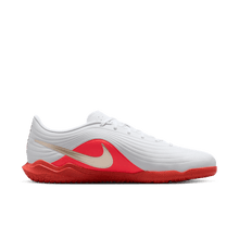 Cargar imagen en el visor de la galería, Nike Tiempo Maestro Club IC
