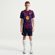 Cargar imagen en el visor de la galería, Nike Men's 26/27 FC Barcelona Pre-Match Top
