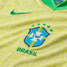 Cargar imagen en el visor de la galería, Nike Men&#39;s Brazil Stadium Home Replica Jersey
