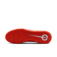 Cargar imagen en el visor de la galería, Nike Tiempo Maestro Club IC
