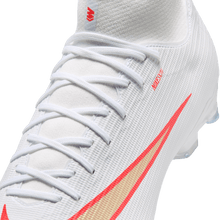 Cargar imagen en el visor de la galería, Nike Mercurial Superfly 11 Academy FG/MG
