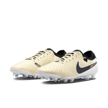 Load image into Gallery viewer, Nike Tiempo Legend 10 Pro FG
