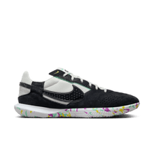 Load image into Gallery viewer, Nike Streetgato IC
