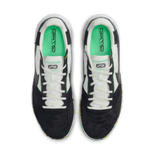 Load image into Gallery viewer, Nike Streetgato IC
