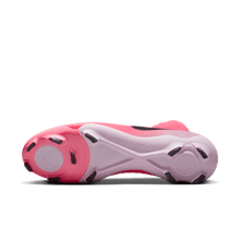 Load image into Gallery viewer, Nike Phantom Luna 2 Pro FG
