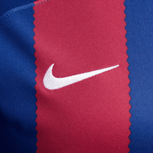 Cargar imagen en el visor de la galería, Nike Womens FC Barcelona 23/24 Home Jersey
