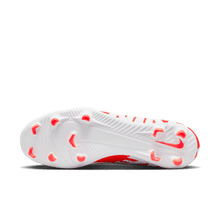 Load image into Gallery viewer, Nike Mercurial Superfly 9 Club MG
