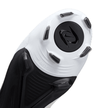 Cargar imagen en el visor de la galería, Nike Phantom Luna 2 Pro FG
