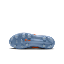 Load image into Gallery viewer, Nike Jr. Tiempo Maestro Academy FG/MG NU4
