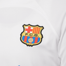 Cargar imagen en el visor de la galería, Nike Womens FC Barcelona 23/24 Away Jersey
