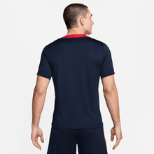 Cargar imagen en el visor de la galería, Nike Men&#39;s USA Dynamic Fit Strike Top
