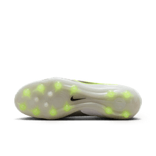 Cargar imagen en el visor de la galería, Nike Tiempo Legend 10 Elite AG
