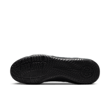 Load image into Gallery viewer, Nike Tiempo Legend 10 Academy IC
