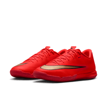 Cargar imagen en el visor de la galería, Nike Mercurial Vapor 17 Academy IC
