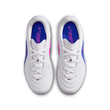 Cargar imagen en el visor de la galería, Nike Jr. Tiempo Maestro Academy TF

