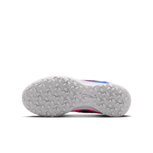 Cargar imagen en el visor de la galería, Nike Jr. Tiempo Maestro Academy TF
