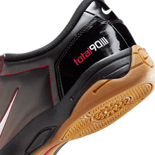 Load image into Gallery viewer, Nike Total 90
