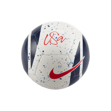 Cargar imagen en el visor de la galería, Nike USA Mini Ball
