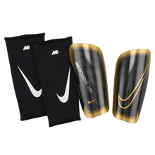 Cargar imagen en el visor de la galería, Nike Mercurial Lite Shin Guard
