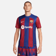 Cargar imagen en el visor de la galería, Nike FC Barcelona 23/24 Home Jersey
